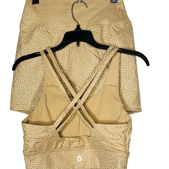 Buff Bunny Collection Womens 2 Pc Sports Bra And Short Set Sz M Yoga Athletic - Picture 5 of 8